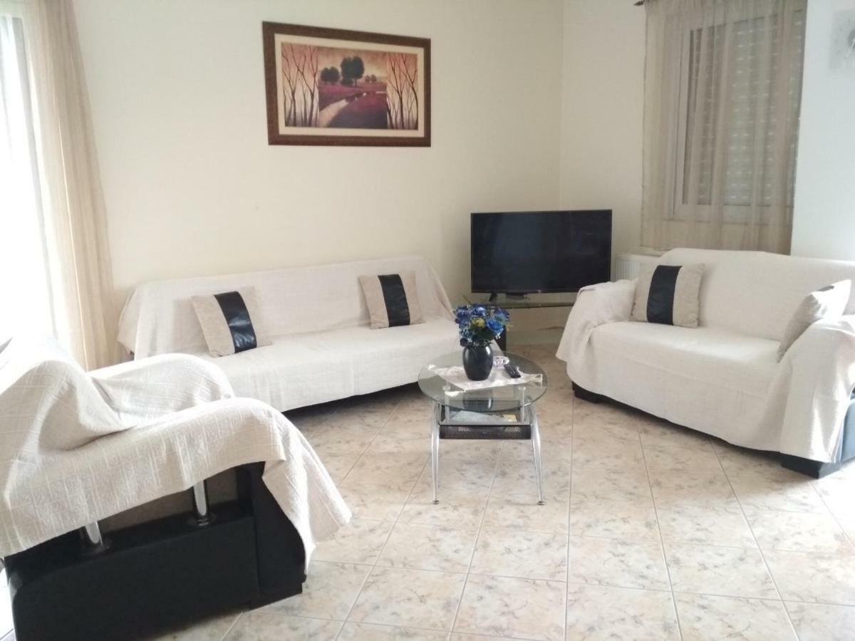 Apartment Neochori *